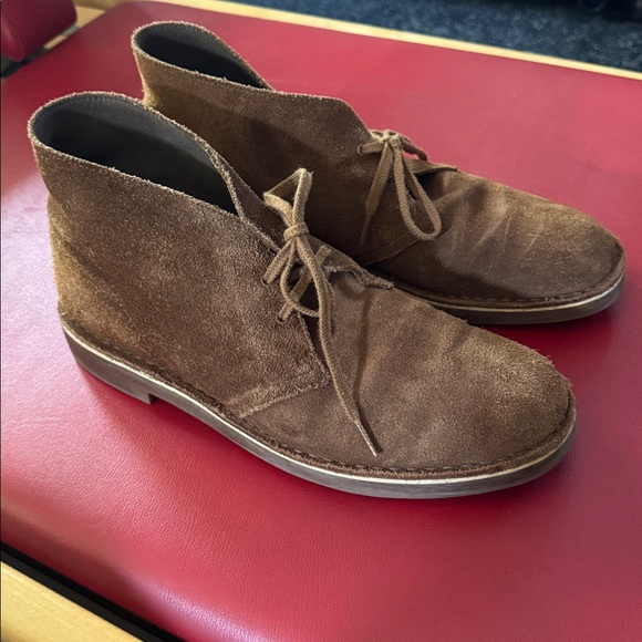 Men’s Clarks Suede Desert Boots. Size US 11.5 / UK 10. Like new condition. - Picture 2 of 7